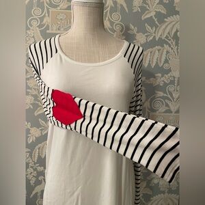 NWOT Shirt Size Small with Hearts on each elbow. ♥️